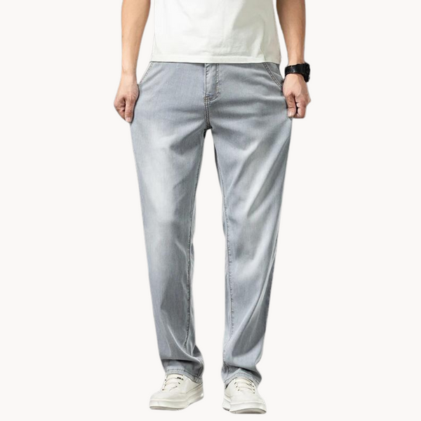 Men's Casual Straight-Leg Jeans with Relaxed Fit