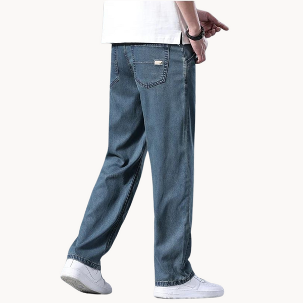 Men's Classic Straight Fit Jeans