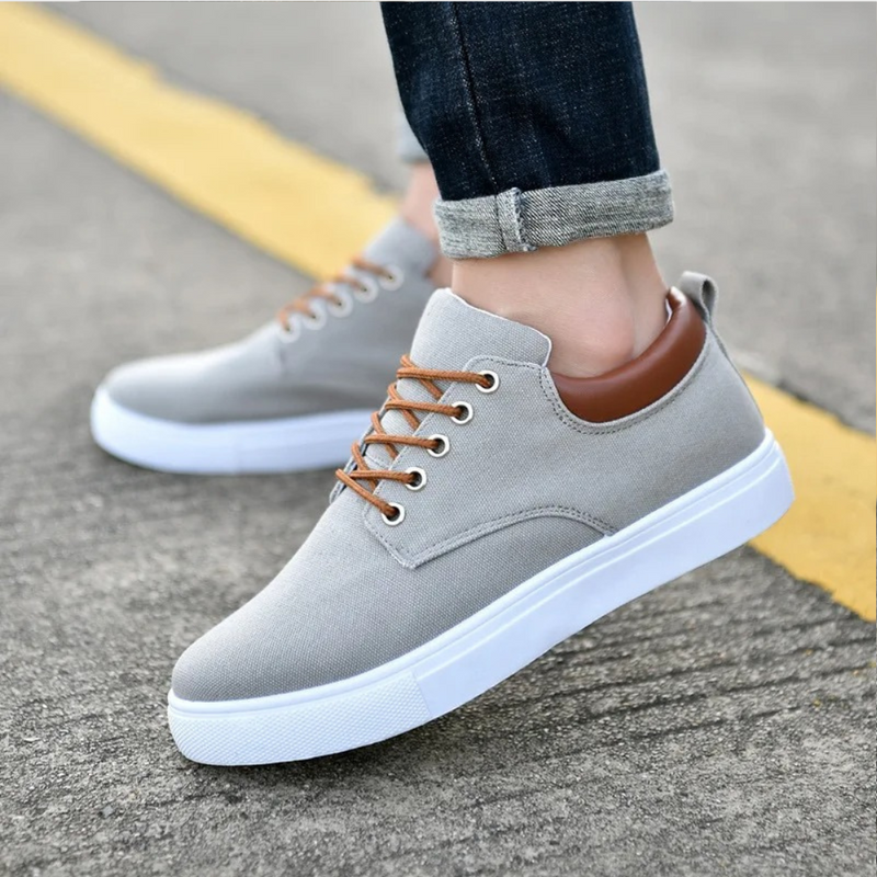 Men's Casual Lace-Up Sneakers for Everyday Wear