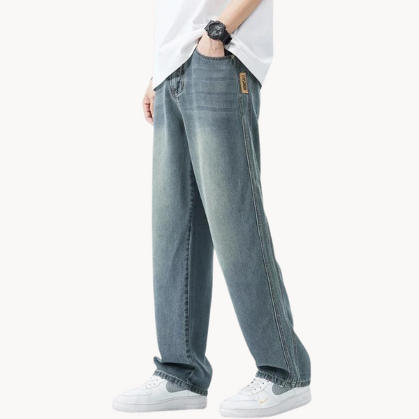 Men's Relaxed Wide-Leg Jeans