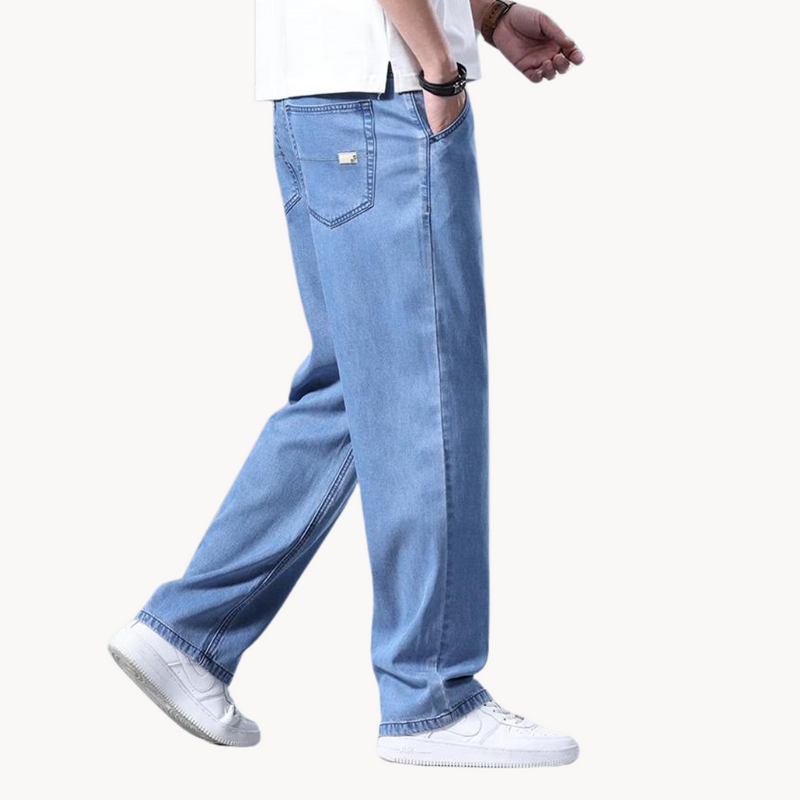 Men's Classic Straight Fit Jeans